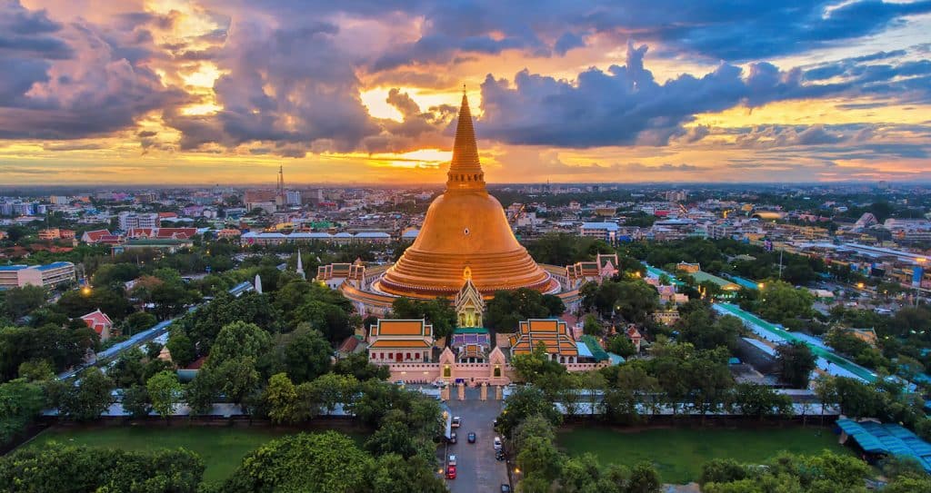 nakhon pathom 1.jpg 1024x543 1